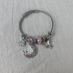 457 Pink Hello Kitty Bracelet cute